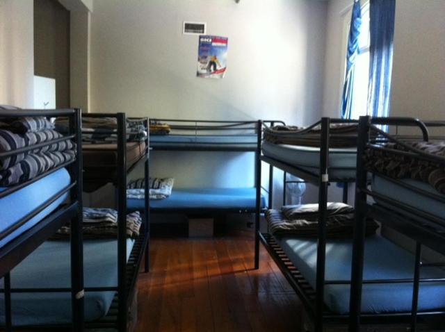 Surf 'N' Snow Backpackers Hostel Auckland Exterior photo