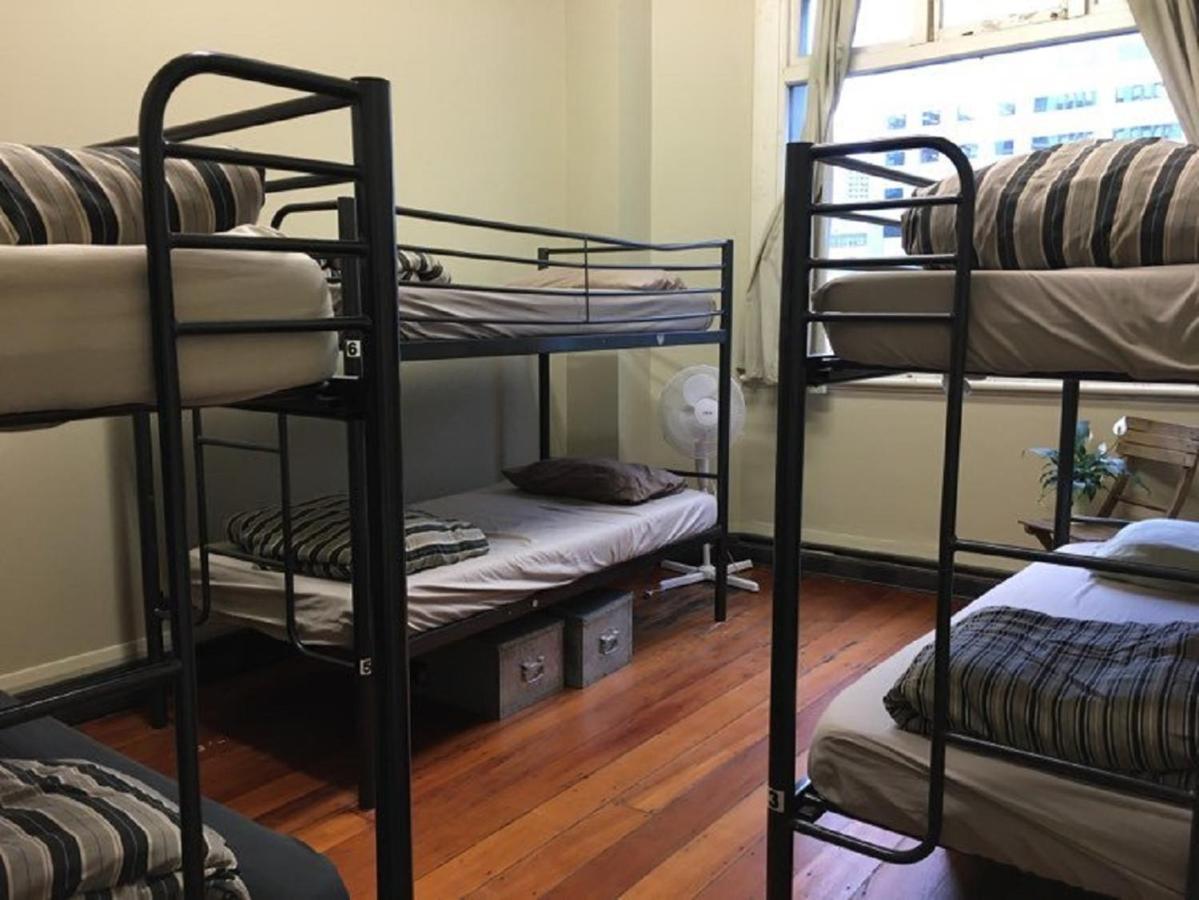 Surf 'N' Snow Backpackers Hostel Auckland Exterior photo